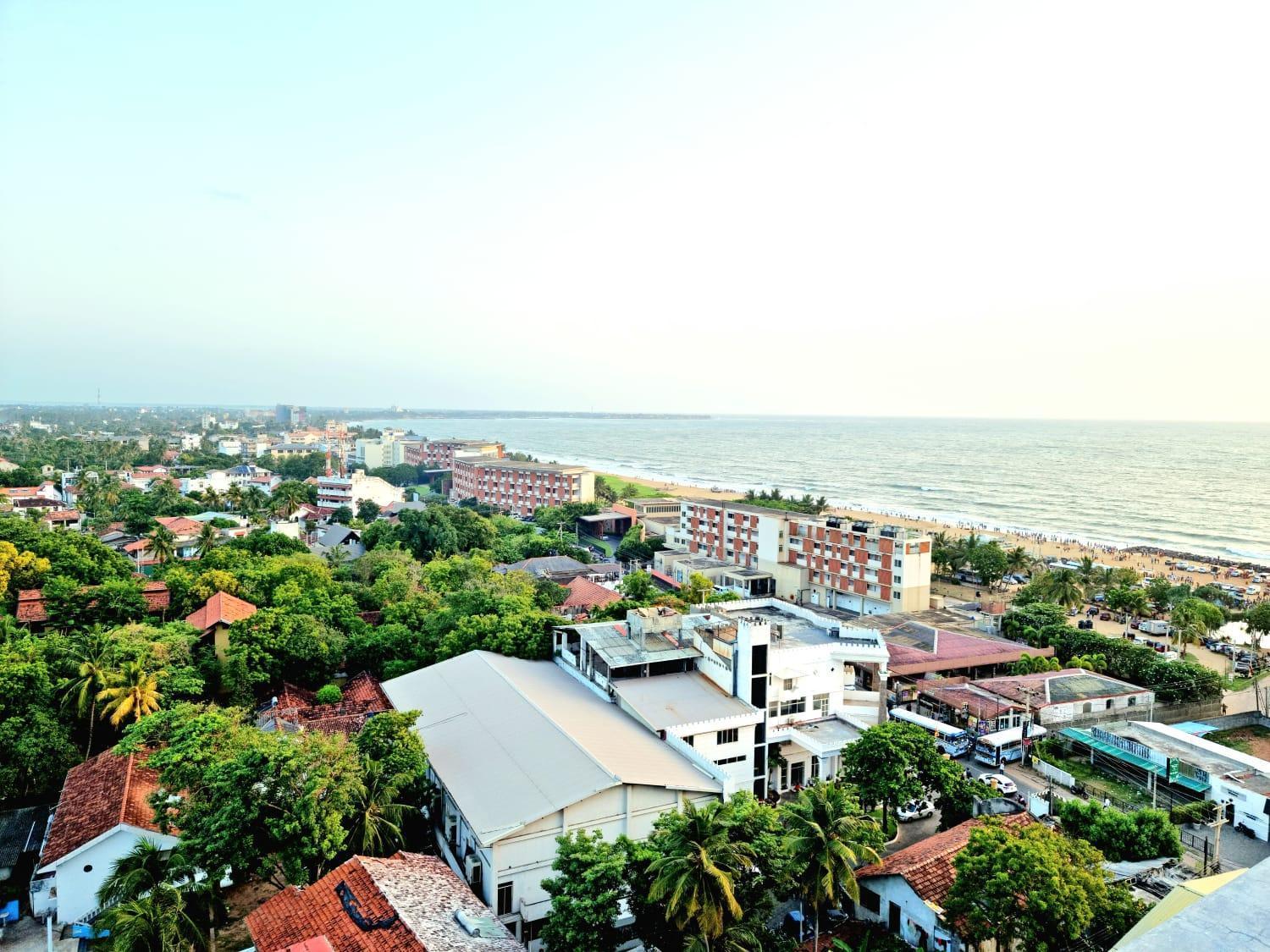 Ocean Breeze Residence Negombo Buitenkant foto